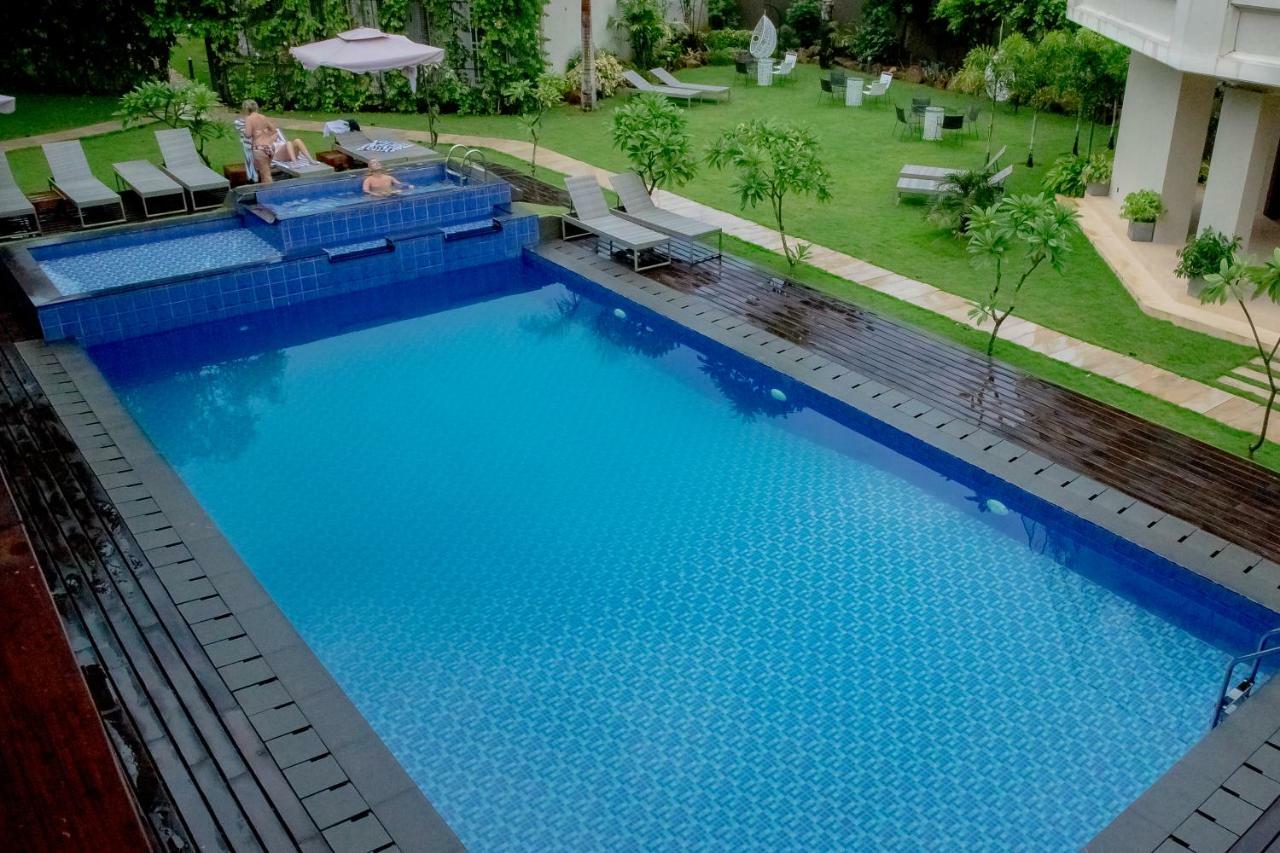 Seahorse Hotel & Spa Negombo Exteriör bild
