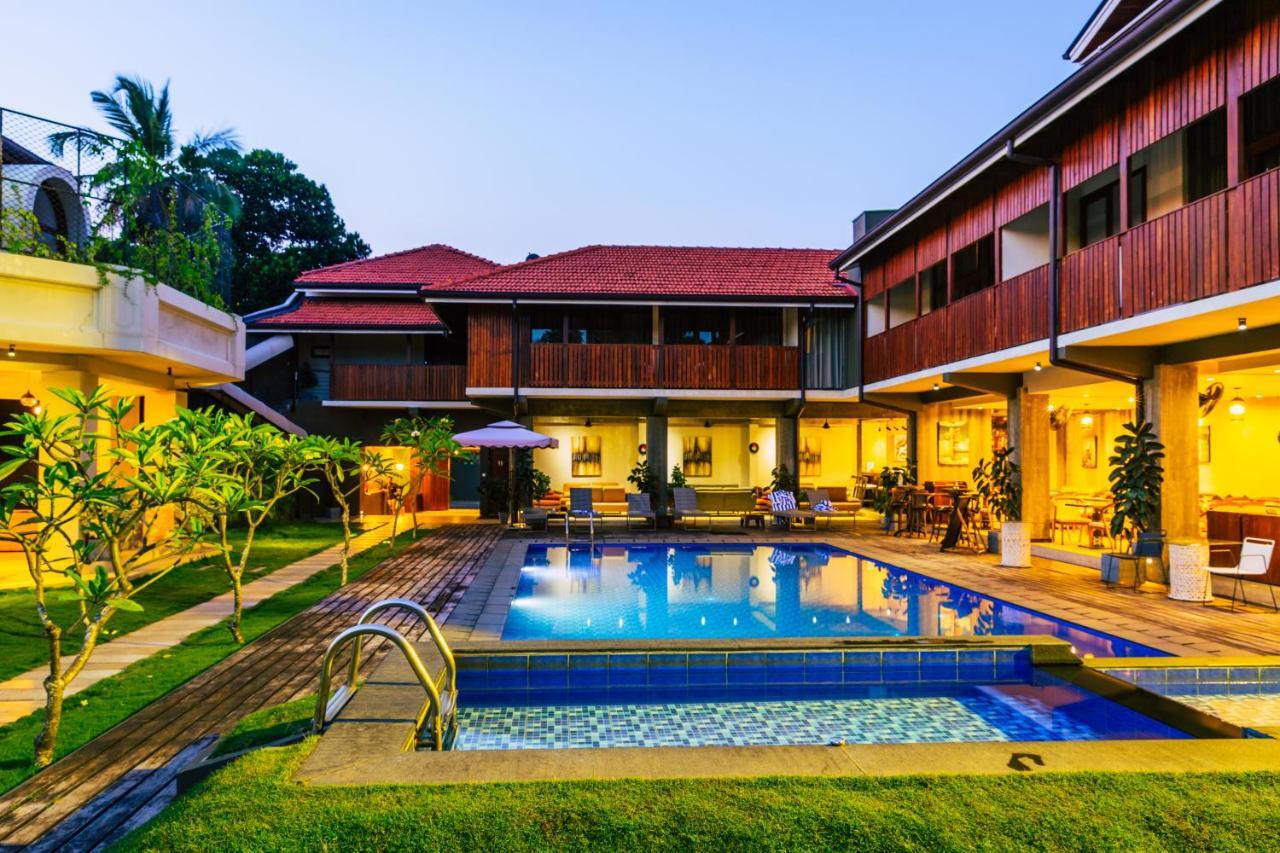 Seahorse Hotel & Spa Negombo Exteriör bild
